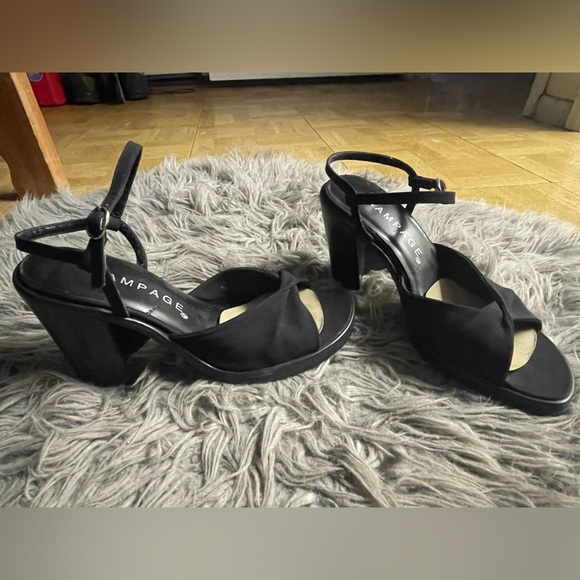 NEW $10 Rampage Black Ankle Strap Heels, size 8 - Picture 8 of 8